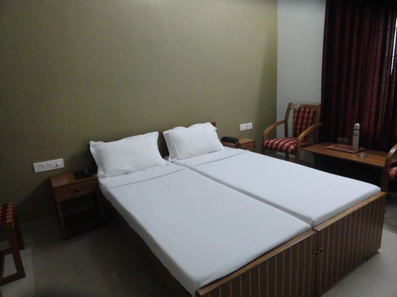 Hotel Madikeri Heritage Экстерьер фото